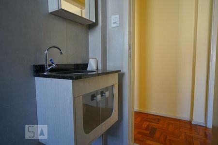Apartamento à venda com 81m², 2 quartos e 1 vagaBanheiro