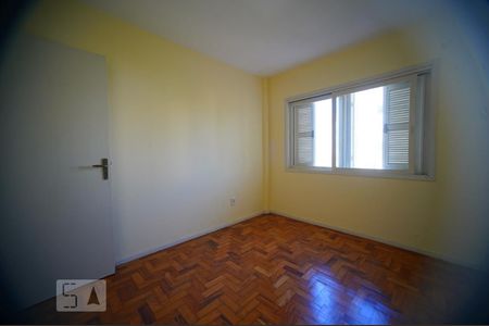 Quarto 1 de apartamento à venda com 2 quartos, 81m² em Floresta, Porto Alegre