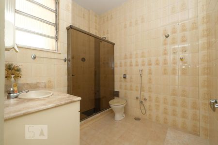 Apartamento para alugar com 108m², 3 quartos e sem vagaBanheiro