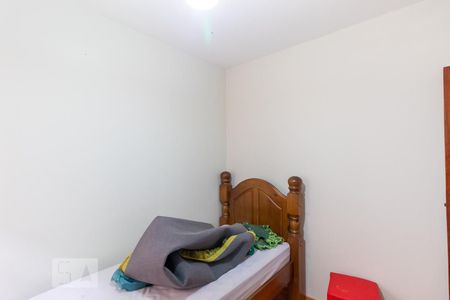 Casa à venda com 102m², 3 quartos e 2 vagasQuarto 3