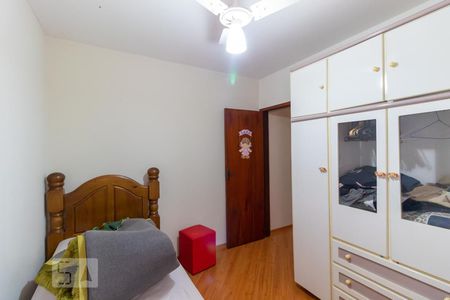 Casa à venda com 102m², 3 quartos e 2 vagasQuarto 3