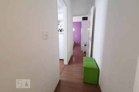 Apartamento à venda com 65m², 2 quartos e sem vaga Apartamento à venda com 65m², 2 quartos e sem vagaCorredor