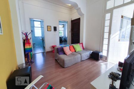 Apartamento à venda com 65m², 2 quartos e sem vaga Apartamento à venda com 65m², 2 quartos e sem vagaSala
