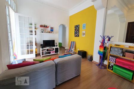 Apartamento à venda com 65m², 2 quartos e sem vaga Apartamento à venda com 65m², 2 quartos e sem vagaSala