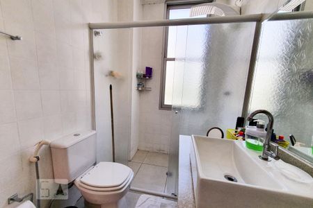 Apartamento à venda com 65m², 2 quartos e sem vaga Apartamento à venda com 65m², 2 quartos e sem vagaBanheiro