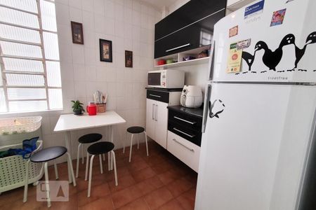 Apartamento à venda com 65m², 2 quartos e sem vaga Apartamento à venda com 65m², 2 quartos e sem vagaCozinha