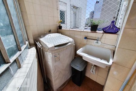 Apartamento à venda com 65m², 2 quartos e sem vaga Apartamento à venda com 65m², 2 quartos e sem vagaÁrea de Serviço
