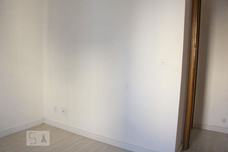 Quarto de apartamento para alugar com 2 quartos, 47m² em Jardim Colonial, São Paulo