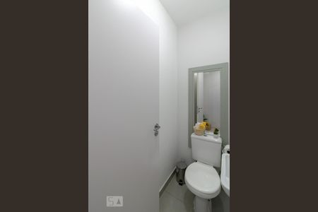 Lavabo de casa para alugar com 2 quartos, 90m² em Jardim Brasil (zona Norte), São Paulo