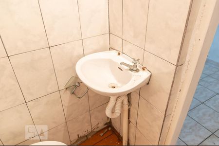 Banheiro de casa para alugar com 1 quarto, 35m² em Jardim Silvestre, São Bernardo do Campo