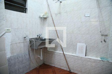 Casa para alugar com 210m², 4 quartos e 5 vagasÁrea de Serviço