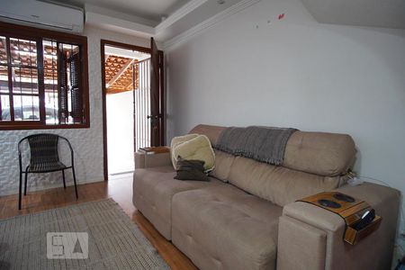 Sala de casa à venda com 2 quartos, 95m² em Mato Grande, Canoas