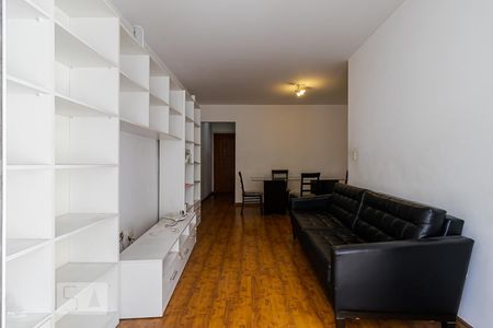 Apartamento para alugar com 78m², 3 quartos e 2 vagasSala
