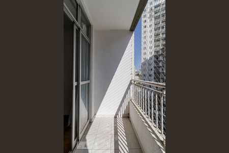 Apartamento para alugar com 78m², 3 quartos e 2 vagasSacada