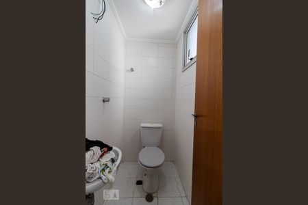 Apartamento para alugar com 78m², 3 quartos e 2 vagasBanheiro de Serviço