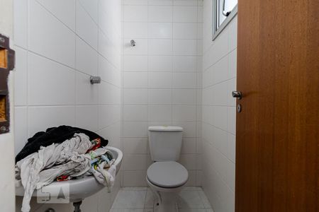 Apartamento para alugar com 78m², 3 quartos e 2 vagasBanheiro de Serviço