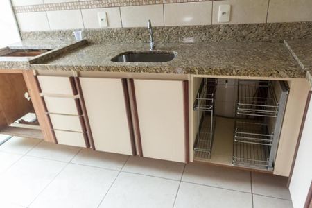 Apartamento para alugar com 60m², 2 quartos e sem vaga Apartamento para alugar com 60m², 2 quartos e sem vagaCozinha