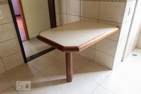 Apartamento para alugar com 60m², 2 quartos e sem vaga Apartamento para alugar com 60m², 2 quartos e sem vagaCozinha