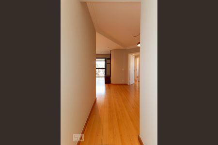 Entrada de apartamento para alugar com 3 quartos, 87m² em Pompeia, São Paulo