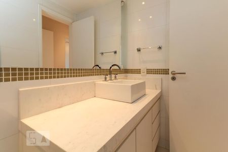 Apartamento para alugar com 87m², 3 quartos e 2 vagasSuíte