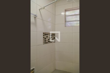 Studio para alugar com 28m², 1 quarto e 1 vaga Studio para alugar com 28m², 1 quarto e 1 vagaBanheiro