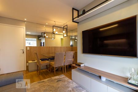 Sala de apartamento para alugar com 1 quarto, 61m² em Jardim Tupanci, Barueri