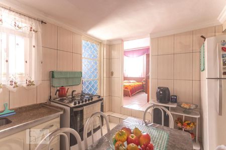 Casa à venda com 451m², 3 quartos e 13 vagasCozinha