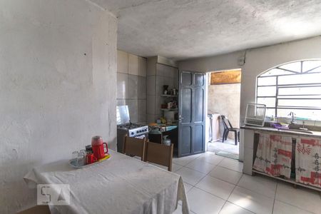 Casa à venda com 451m², 3 quartos e 13 vagasCozinha