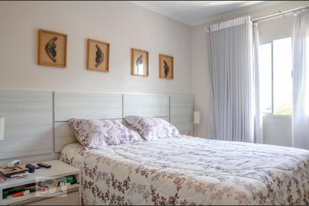 Suíte de casa à venda com 3 quartos, 220m² em Vila Pereira Cerca, São Paulo