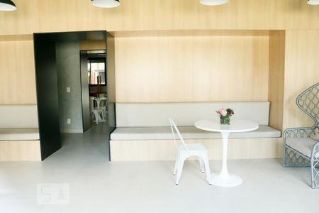Apartamento para alugar com 34m², 2 quartos e 1 vaga Apartamento para alugar com 34m², 2 quartos e 1 vagaChurrasqueira