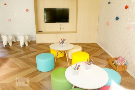 Apartamento para alugar com 34m², 2 quartos e 1 vaga Apartamento para alugar com 34m², 2 quartos e 1 vagaBrinquedoteca