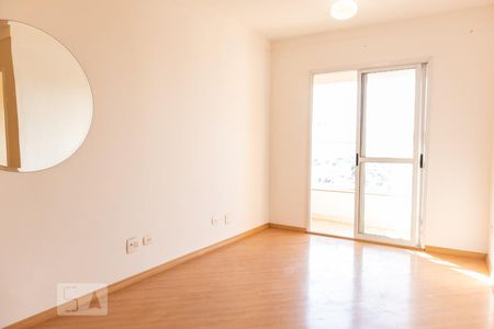 Sala de apartamento à venda com 3 quartos, 90m² em Vila Gustavo, São Paulo