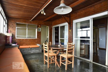 Apartamento à venda com 322m², 4 quartos e 3 vagasVaranda do Quarto 2 e Quarto 3