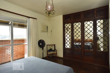 Apartamento à venda com 322m², 4 quartos e 3 vagasSuíte