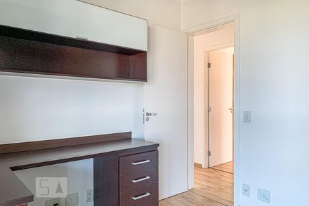 Apartamento à venda com 130m², 4 quartos e 3 vagas Apartamento à venda com 130m², 4 quartos e 3 vagasQuarto 4