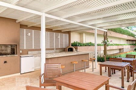 Apartamento à venda com 130m², 4 quartos e 3 vagas Apartamento à venda com 130m², 4 quartos e 3 vagasCondomínio