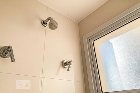 Apartamento à venda com 130m², 4 quartos e 3 vagas Apartamento à venda com 130m², 4 quartos e 3 vagasBanheiro Social