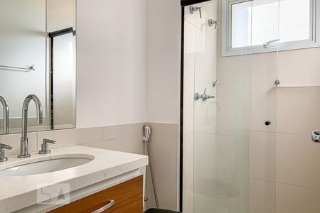 Apartamento à venda com 130m², 4 quartos e 3 vagas Apartamento à venda com 130m², 4 quartos e 3 vagasBanheiro Social