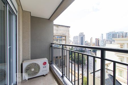 Apartamento para alugar com 34m², 1 quarto e sem vagaSacada