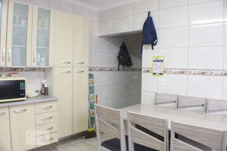 Casa à venda com 140m², 4 quartos e 3 vagasCozinha