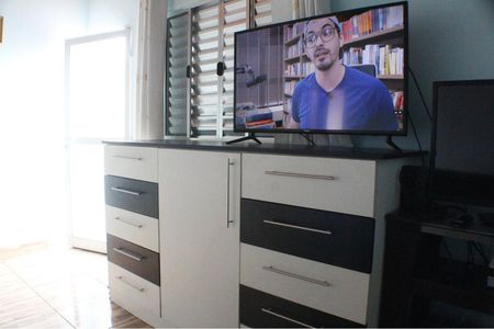 Casa à venda com 140m², 4 quartos e 3 vagasSala