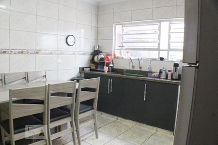 Casa à venda com 140m², 4 quartos e 3 vagasCozinha