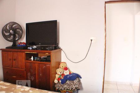 Casa à venda com 140m², 4 quartos e 3 vagasQuarto