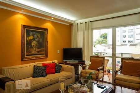 Apartamento à venda com 137m², 3 quartos e 2 vagas Apartamento à venda com 137m², 3 quartos e 2 vagasSala