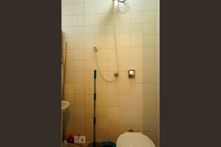 Apartamento à venda com 137m², 3 quartos e 2 vagas Apartamento à venda com 137m², 3 quartos e 2 vagasBanheiro de Serviço