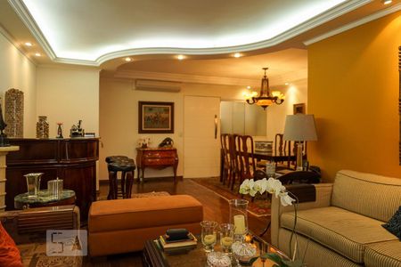 Apartamento à venda com 137m², 3 quartos e 2 vagas Apartamento à venda com 137m², 3 quartos e 2 vagasSala