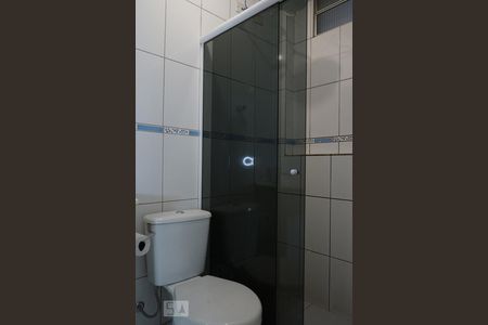 Banheiro de apartamento para alugar com 1 quarto, 40m² em São Francisco, Curitiba