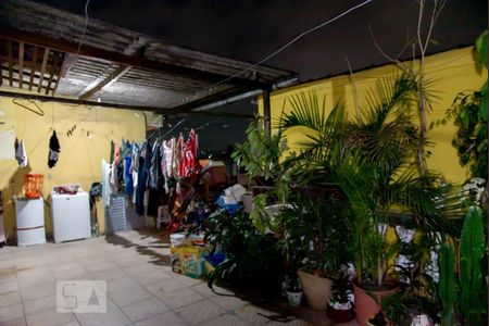 Casa à venda com 210m², 3 quartos e 2 vagasÁrea de Serviço