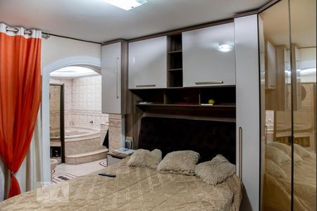 Suite de casa para alugar com 3 quartos, 210m² em Vila Carmosina, São Paulo