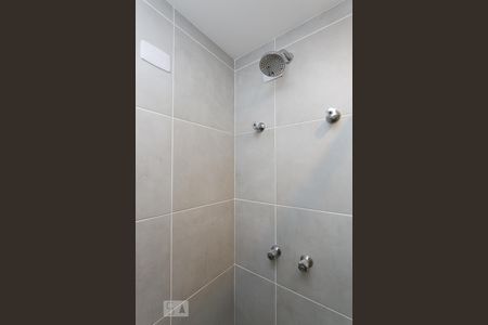 Apartamento à venda com 70m², 2 quartos e 2 vagasBanheiro da Suíte 2